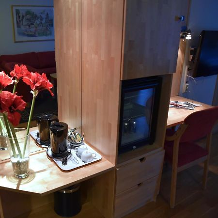 Hotell Arjaeng Екстер'єр фото