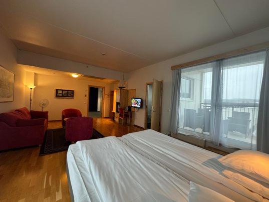 Hotell Arjaeng Екстер'єр фото