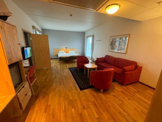 Hotell Arjaeng Екстер'єр фото